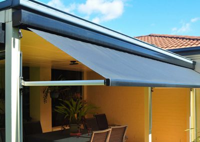 pivot-arm-side-slide-1