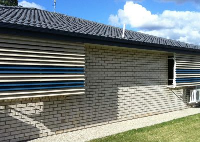 metal-louvred-alum-adjust