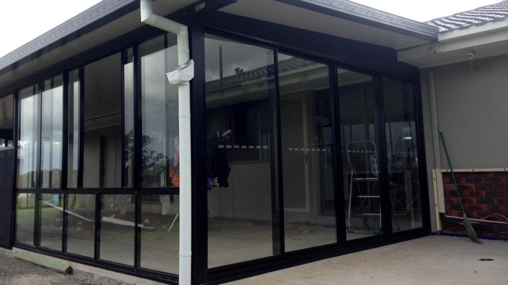 Casino Glass and screen room
