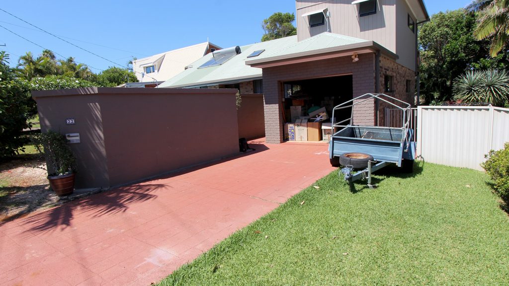 Lennox Head Driveway before Carport Upgrade
